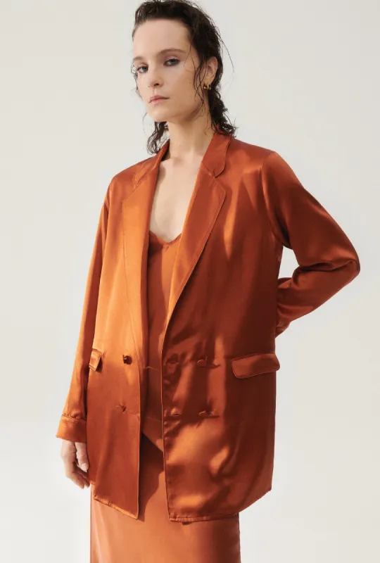 RELAXED BLAZER UMBER sold by Silk Laundry