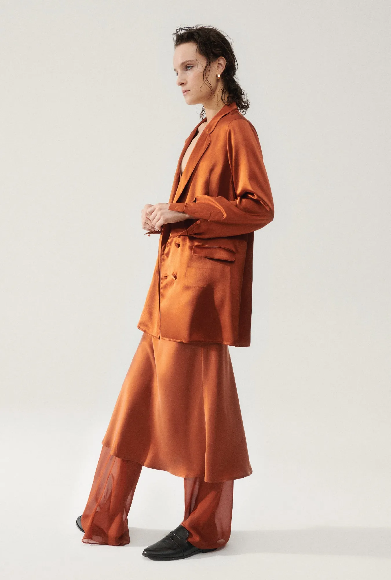 RELAXED BLAZER UMBER sold by Silk Laundry product image thumbnail 3