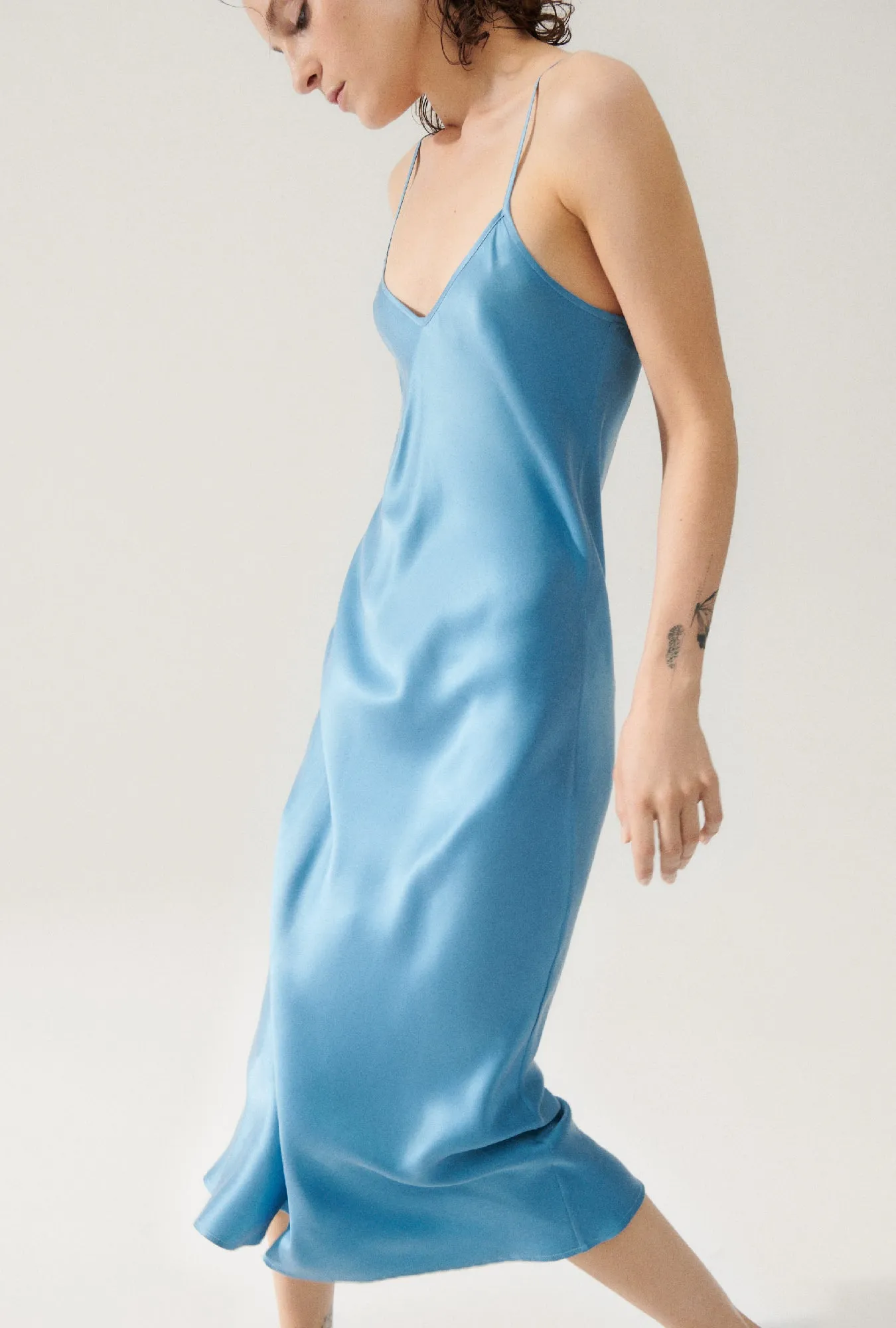 90S SLIP DRESS LAKE sold by Silk Laundry product image thumbnail 5