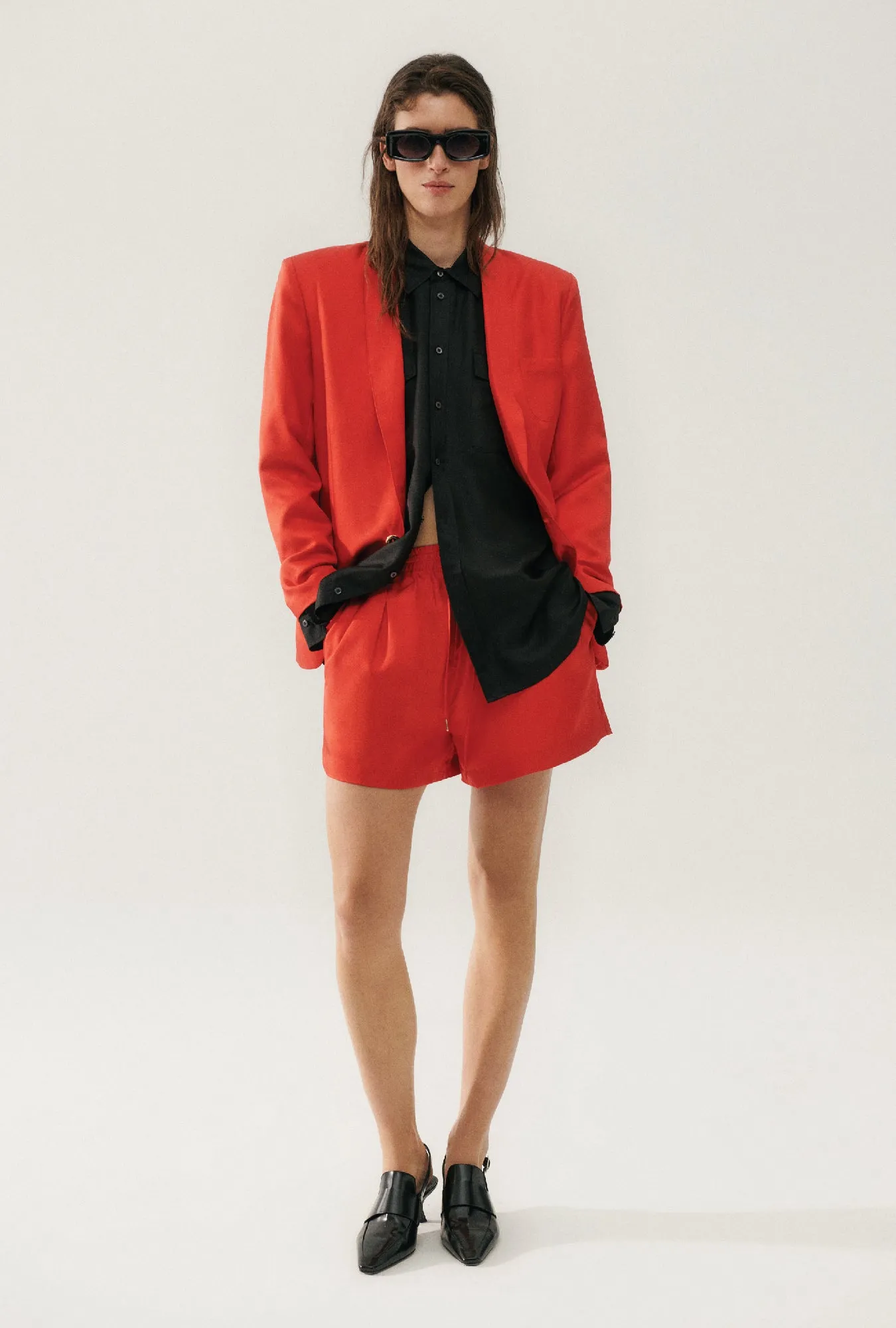 TWILL SLOUCH SHORTS POPPY sold by Silk Laundry product image thumbnail 5