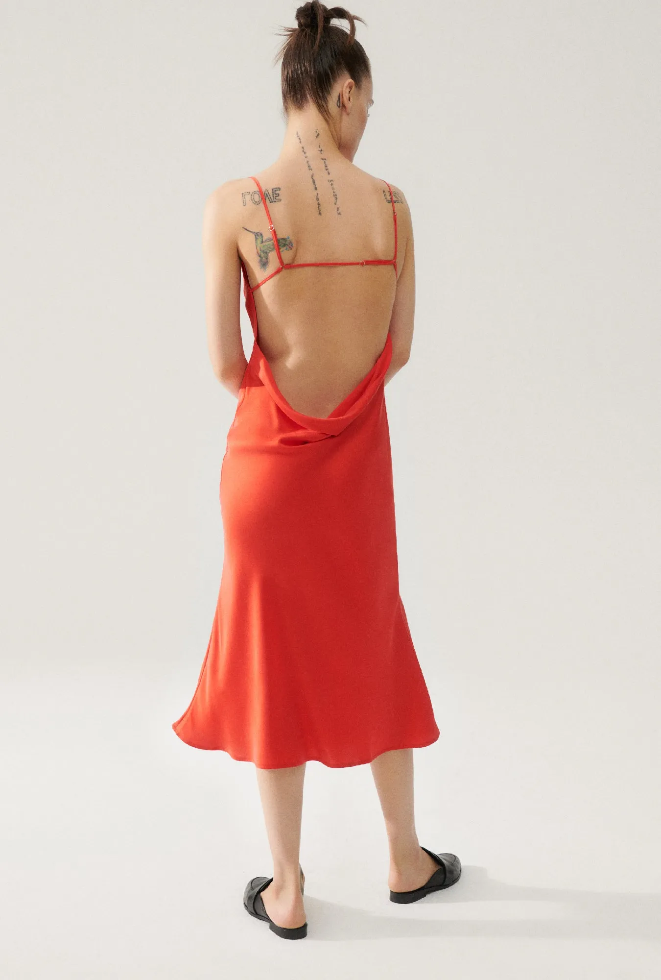 CARRIE DRESS POPPY sold by Silk Laundry product image thumbnail 4