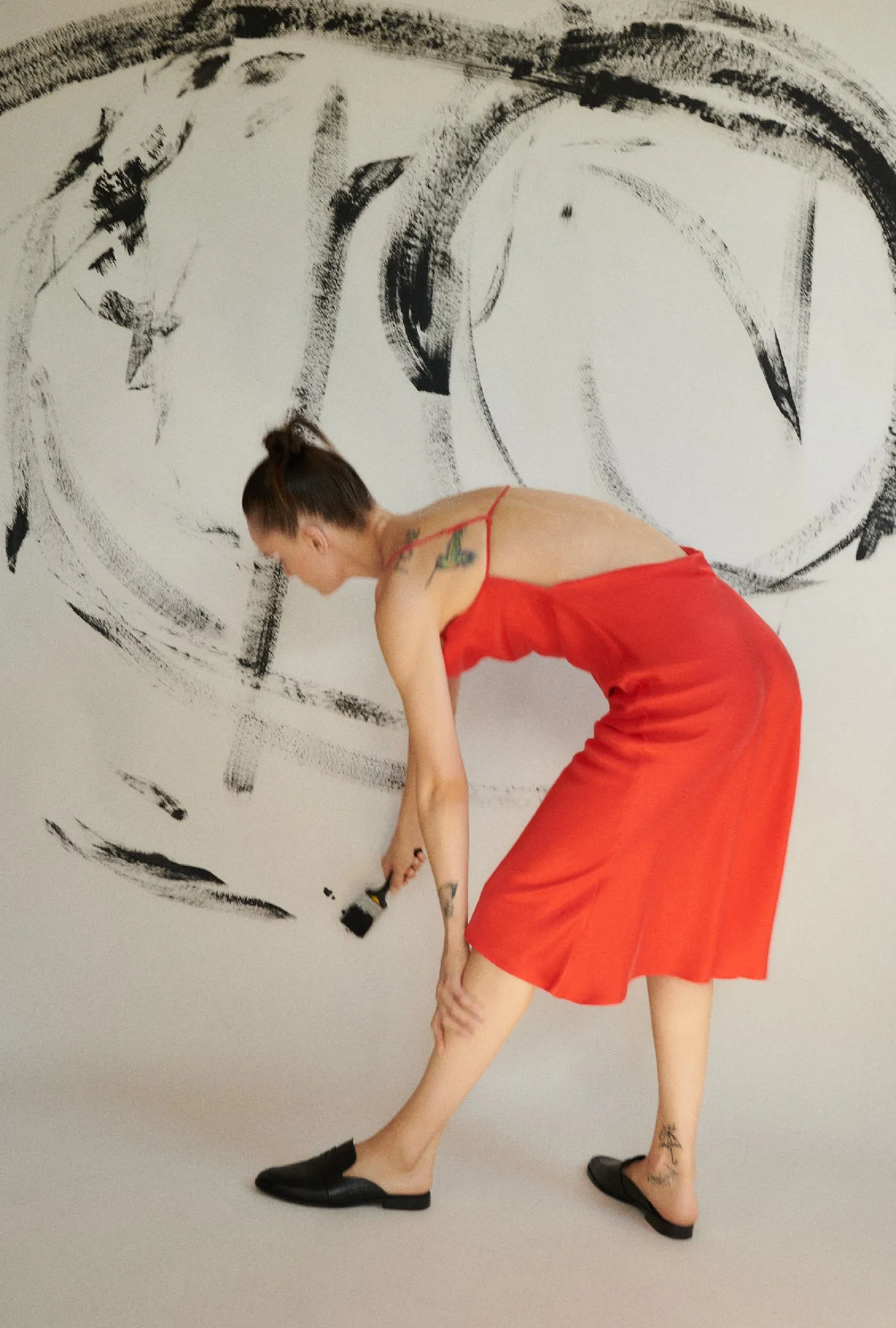 CARRIE DRESS POPPY sold by Silk Laundry product image thumbnail 3