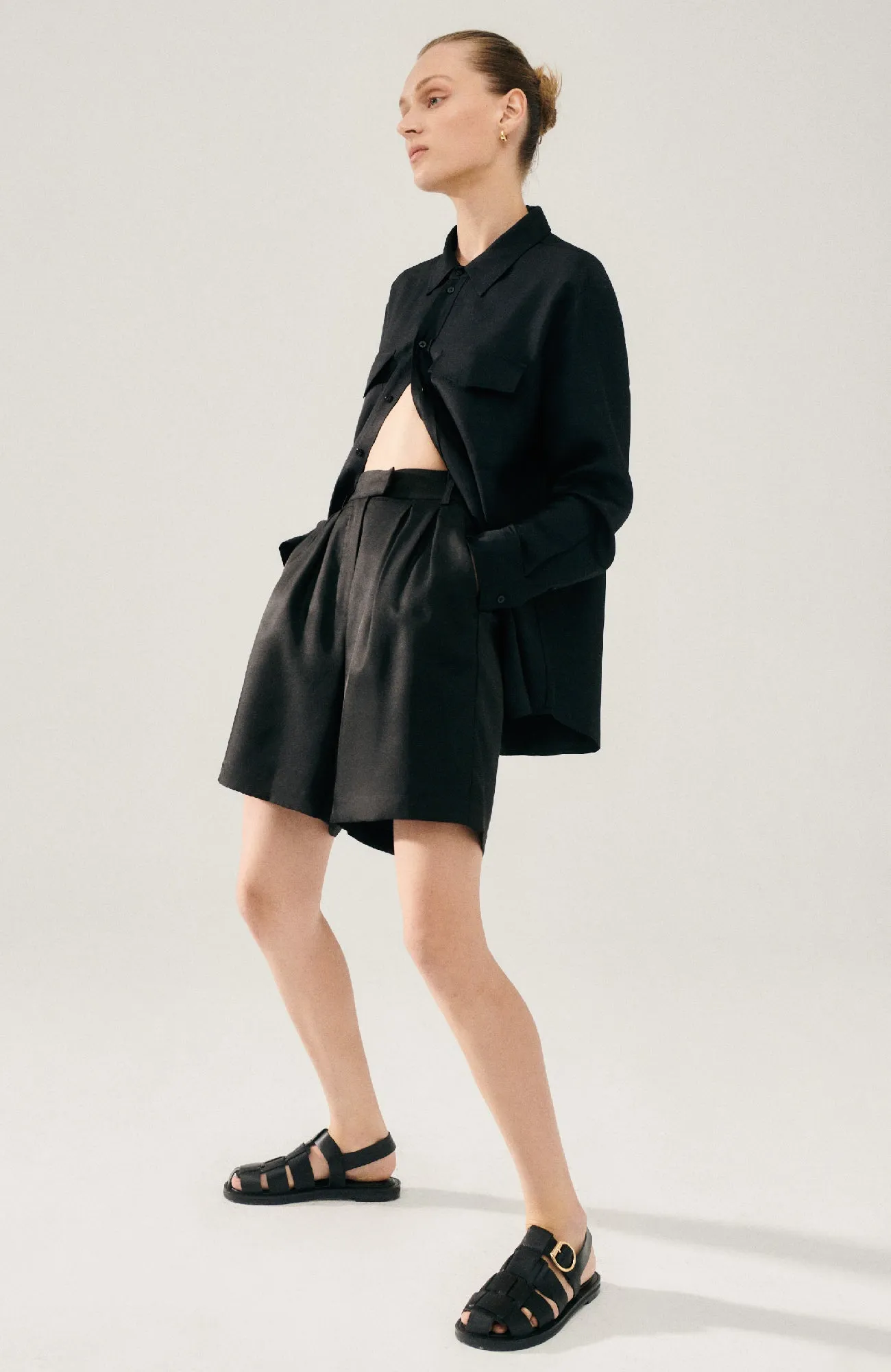 TWILL DOUBLE PLEATED SHORTS BLACK sold by Silk Laundry