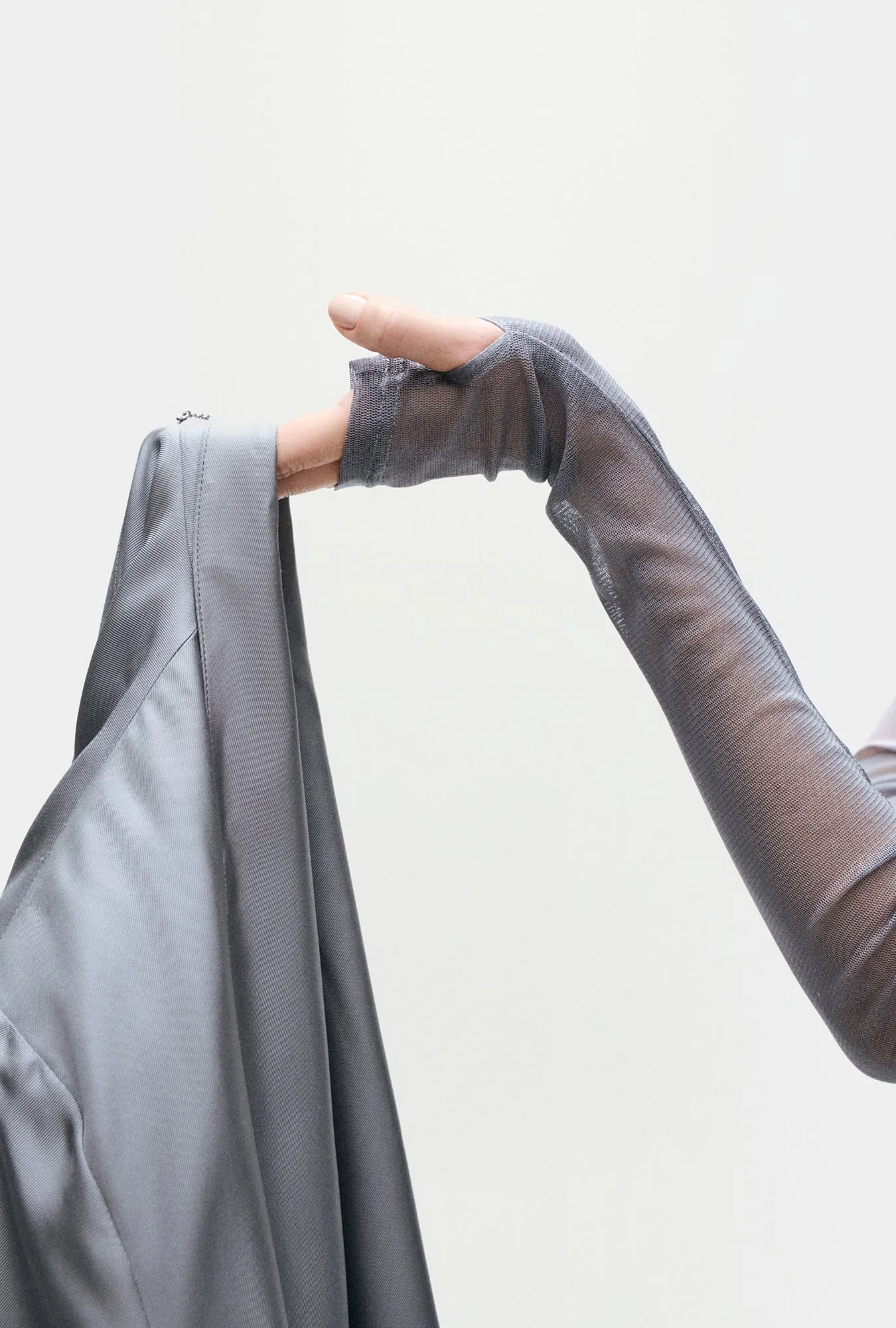 MESH LONG SLEEVE TOP STORM sold by Silk Laundry product image thumbnail 5