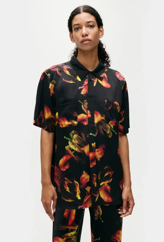 SHORT SLEEVE BOYFRIEND SHIRT TULIPA BLACK sold by Silk Laundry
