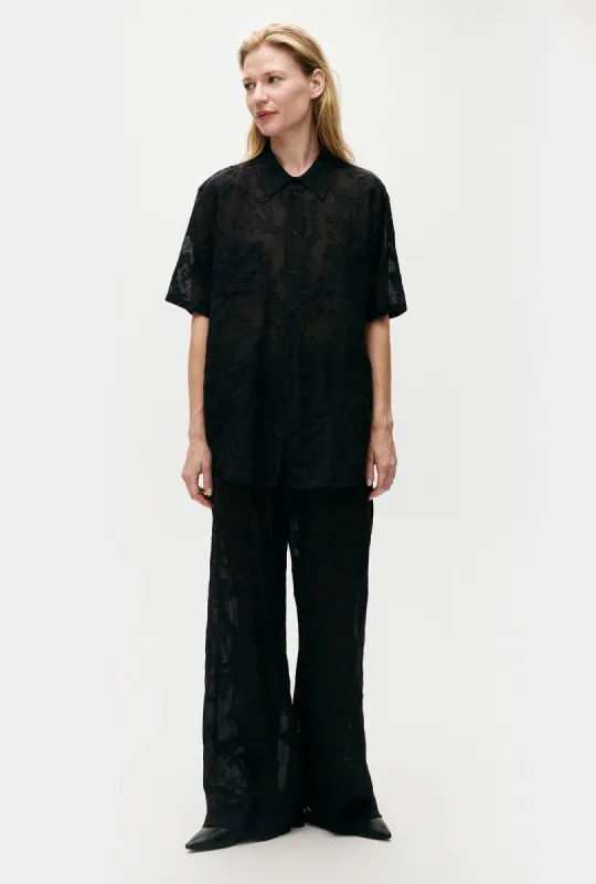 CLIP SILK SHORT SLEEVE BOYFRIEND SHIRT TULIPA BLACK sold by Silk Laundry
