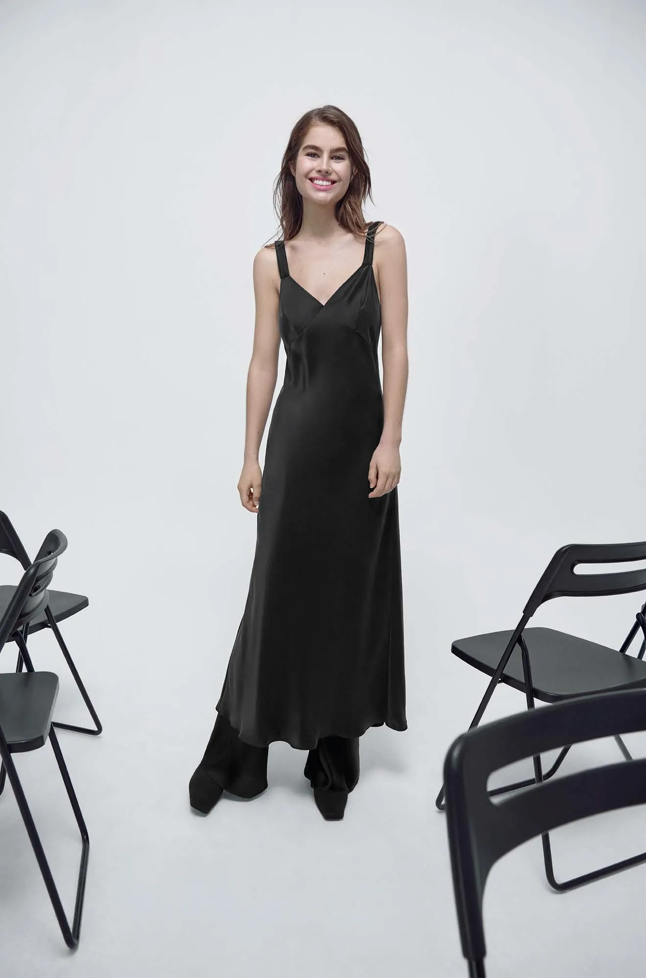 DECO SLIP DRESS BLACK sold by Silk Laundry product image thumbnail 2