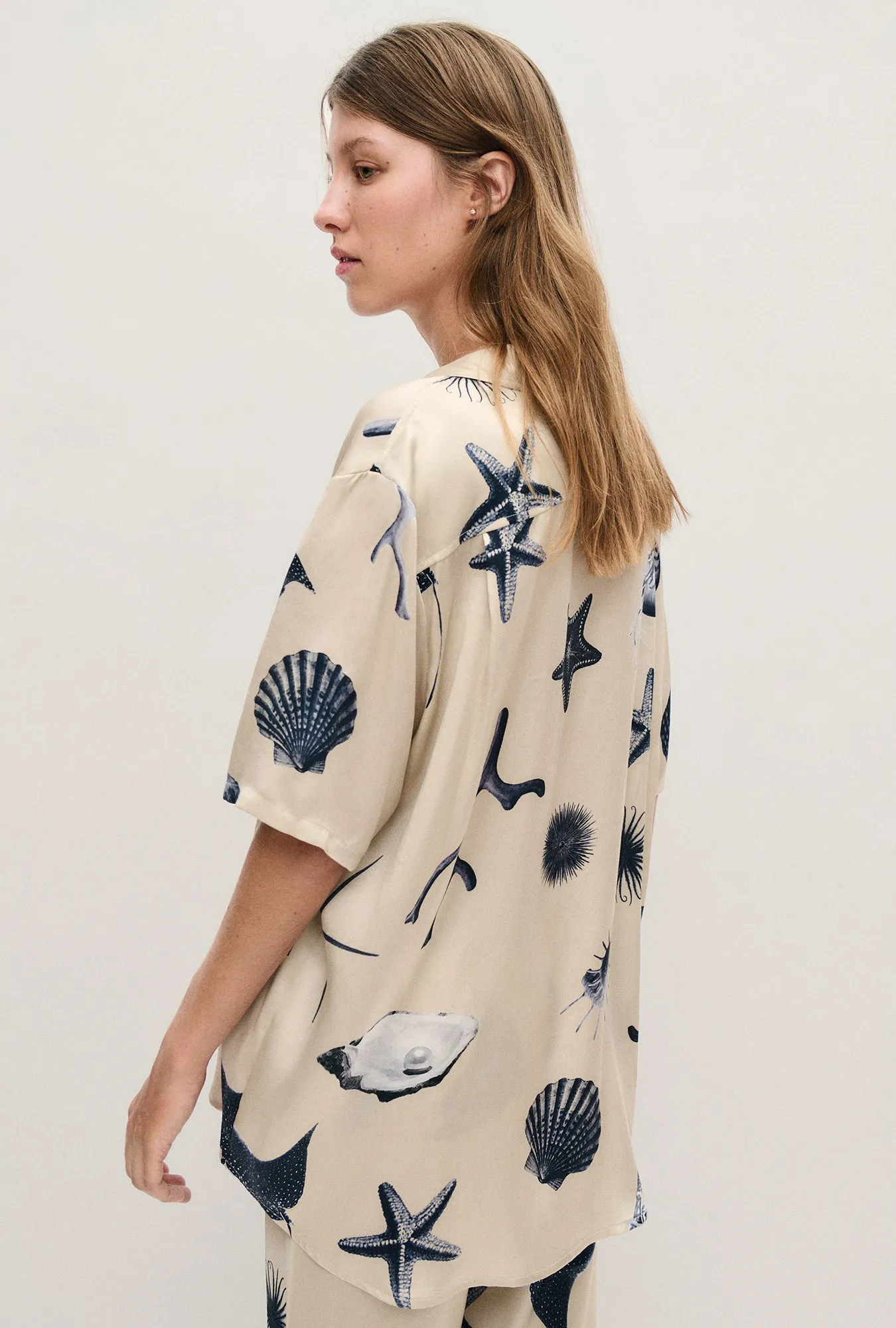 Short Sleeve Boyfriend Shirt Seashells sold by Silk Laundry product image thumbnail 5
