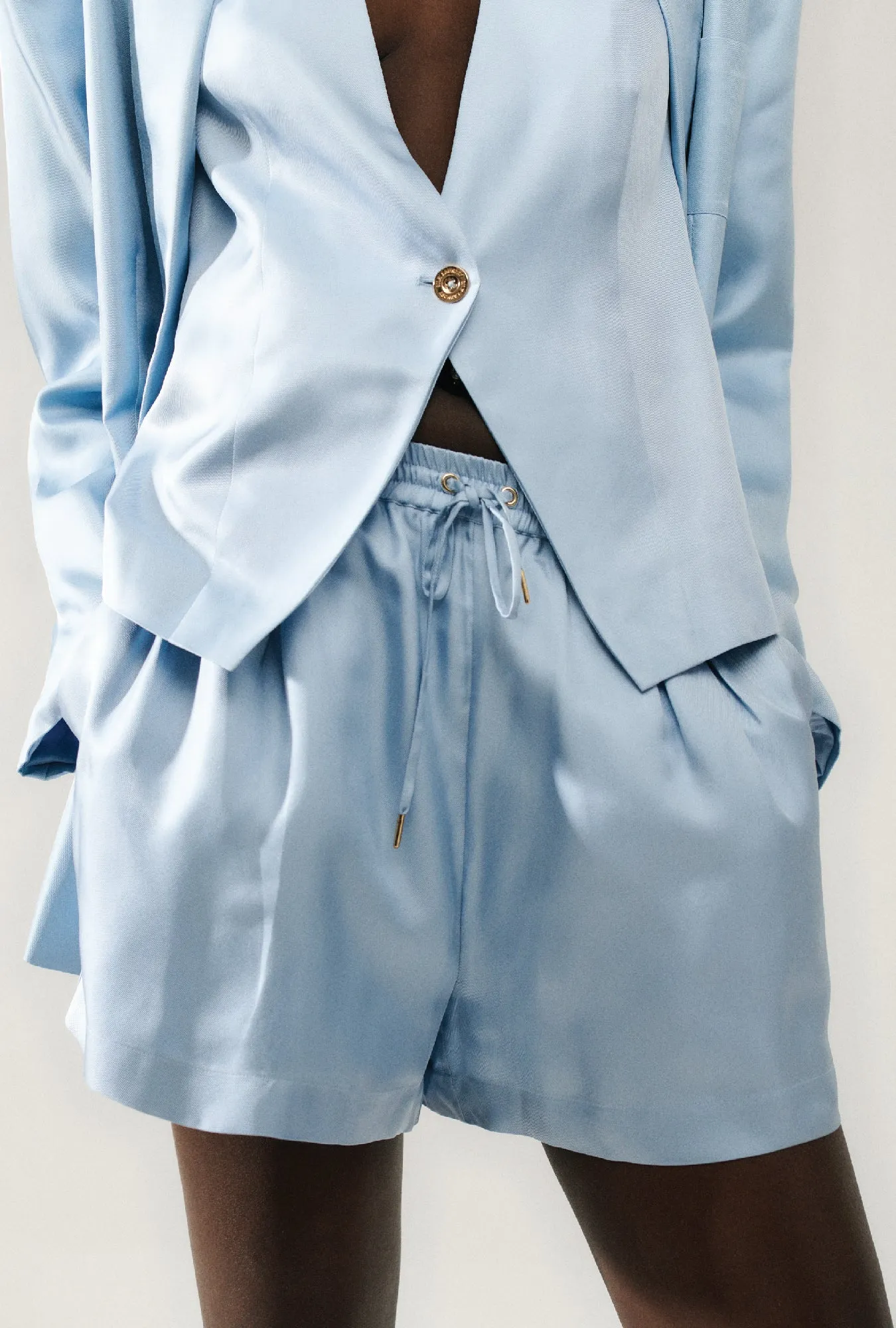 TWILL SLOUCH SHORTS SKY sold by Silk Laundry product image thumbnail 5