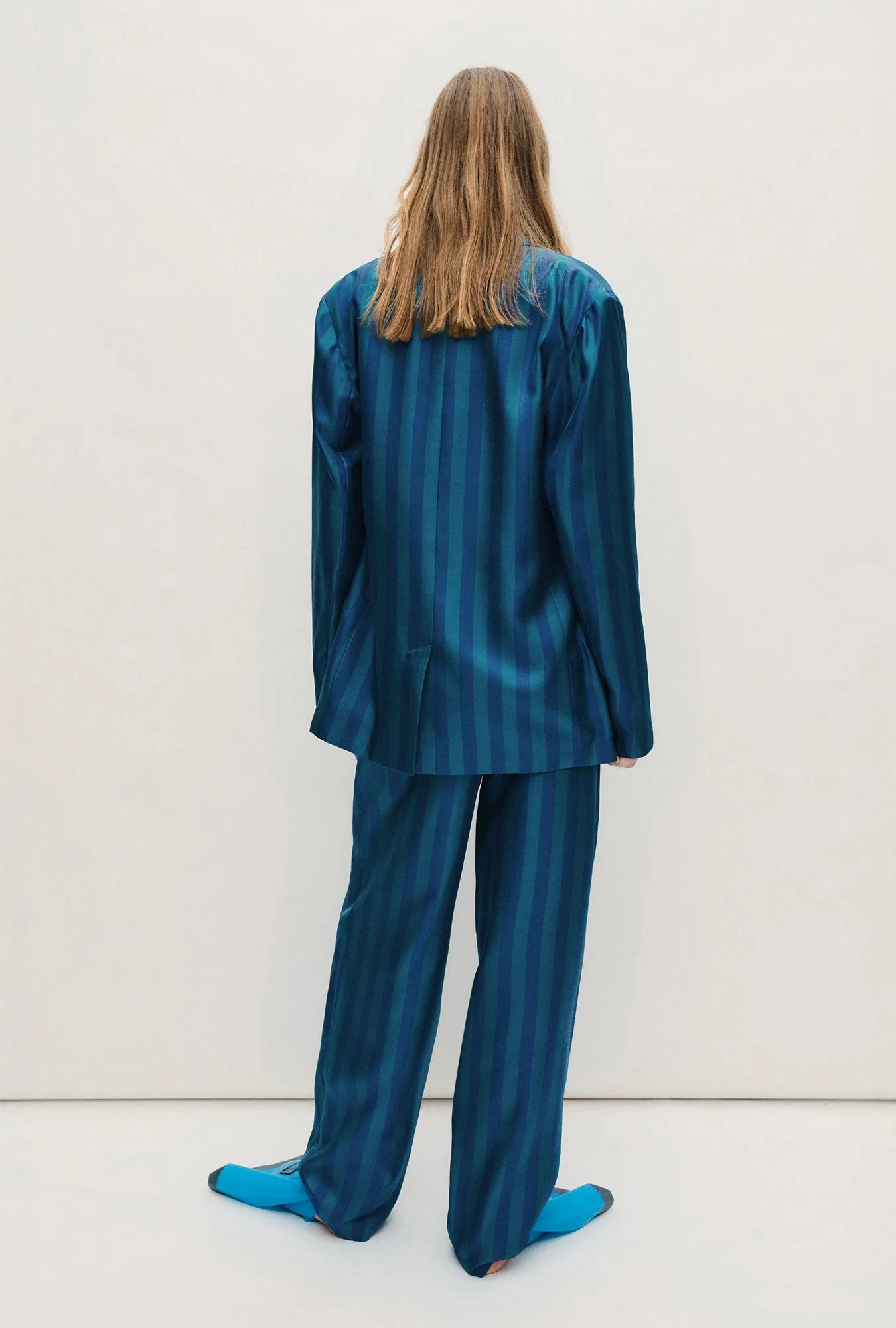 Twill Miami Blazer Blue Depths sold by Silk Laundry product image thumbnail 3