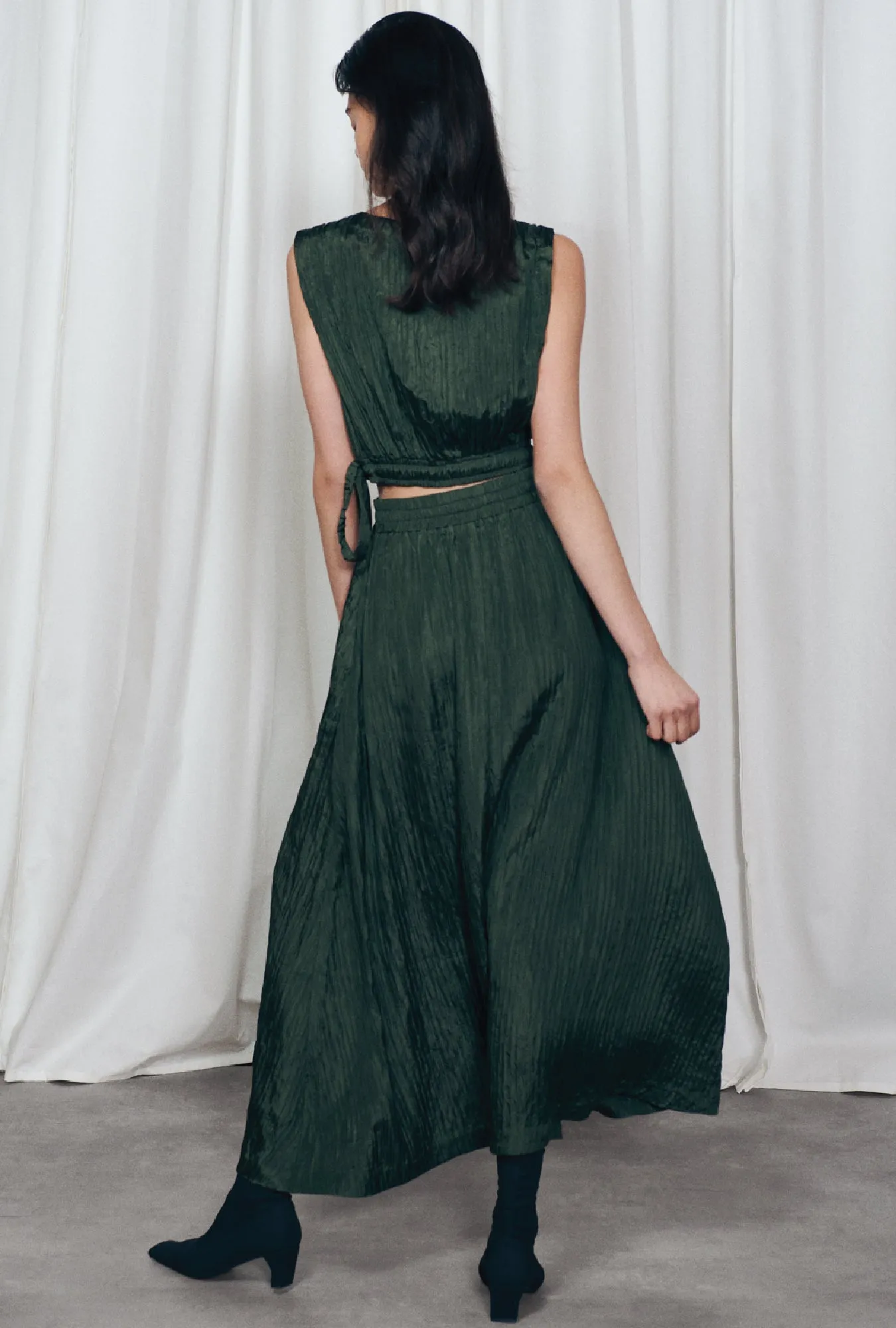 Crinkle Skirt Cedar sold by Silk Laundry product image thumbnail 4