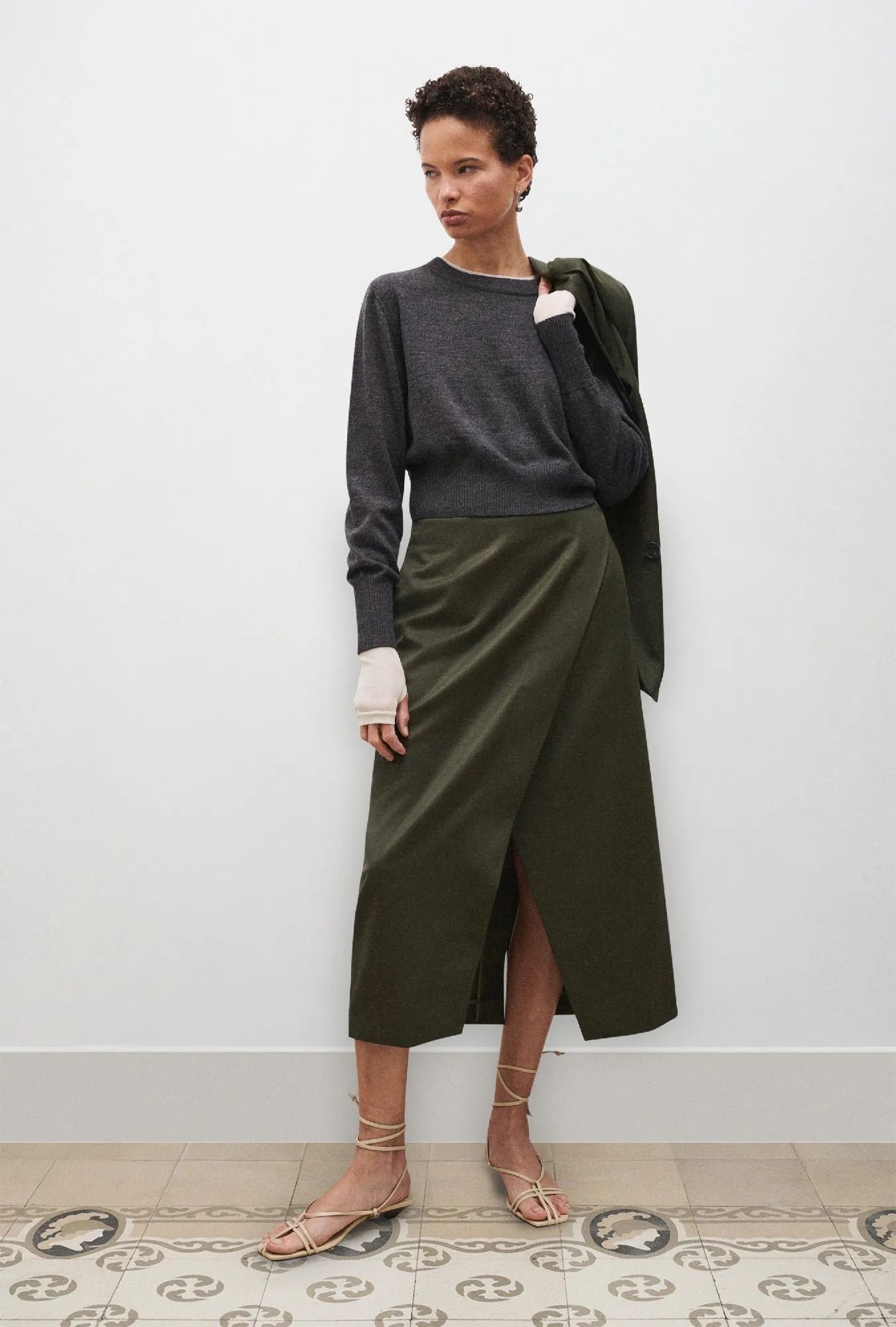 CROPPED CREWNECK GRANITE MELANGE sold by Silk Laundry product image thumbnail 2