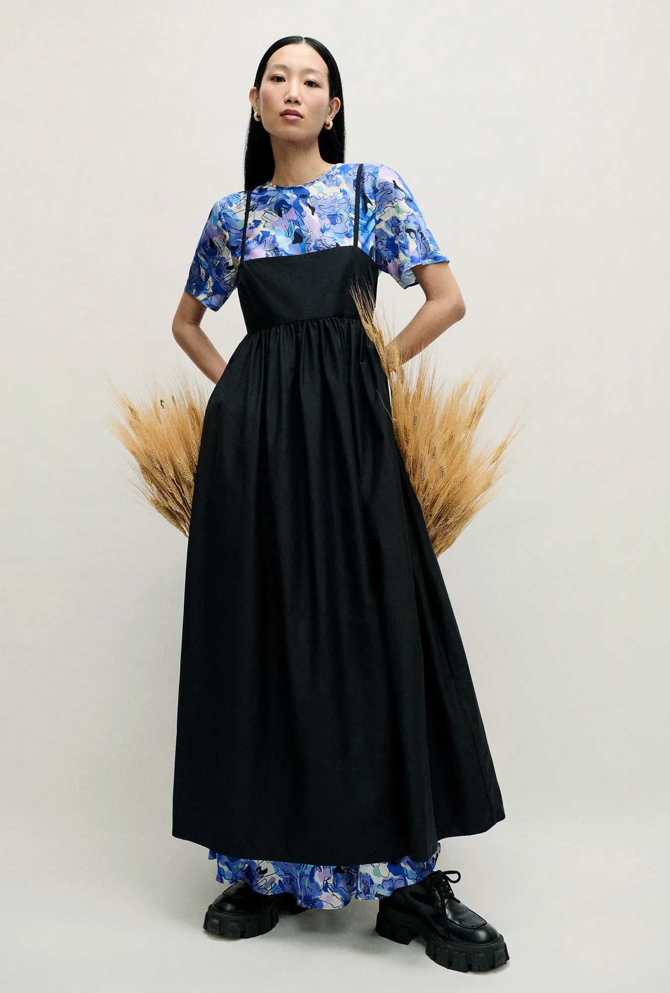 COTTON SILK TULIP DRESS BLACK sold by Silk Laundry product image thumbnail 2