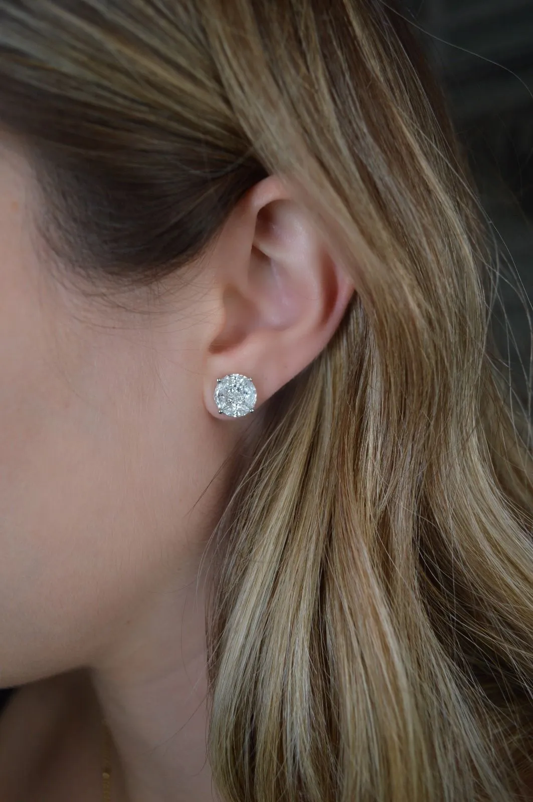 2.50ct Diamond 18K Gold Illusion Stud Earrings sold by Wish Fine Jewelry product image thumbnail 2