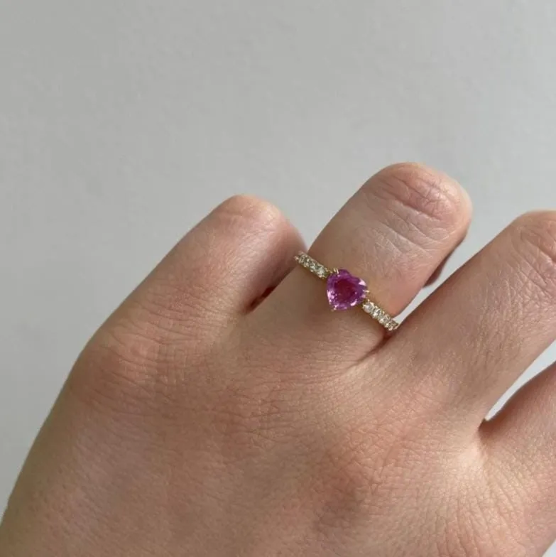 1.26ct Diamond Pink Sapphire 18K Gold Solitaire Heart Ring sold by Wish Fine Jewelry product image thumbnail 2