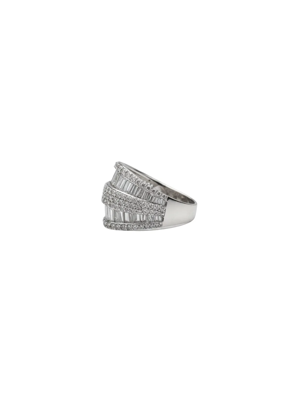 3.75ct Diamond 18K Gold Shield Ring sold by Wish Fine Jewelry product image thumbnail 2