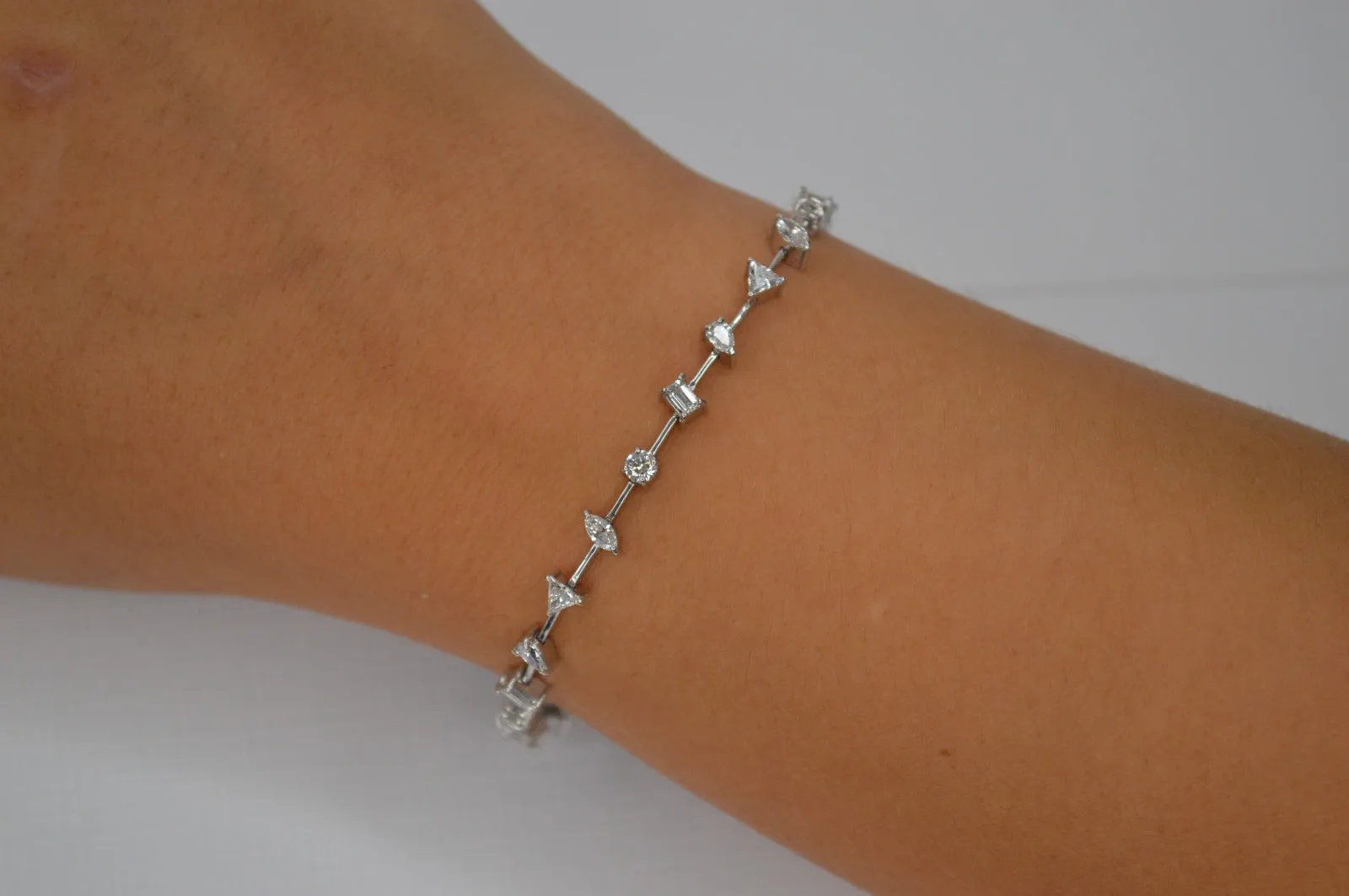 1.64ct Diamond 18K Gold Multi Shape Link Tennis Bracelet sold by Wish Fine Jewelry product image thumbnail 2