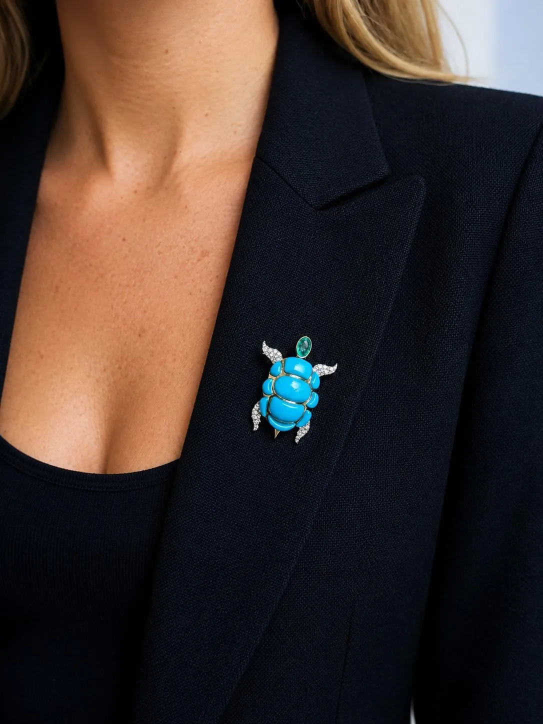 7.41ct Turquoise Emerald Diamond 18K Gold Turtle Pendant sold by Wish Fine Jewelry product image thumbnail 5