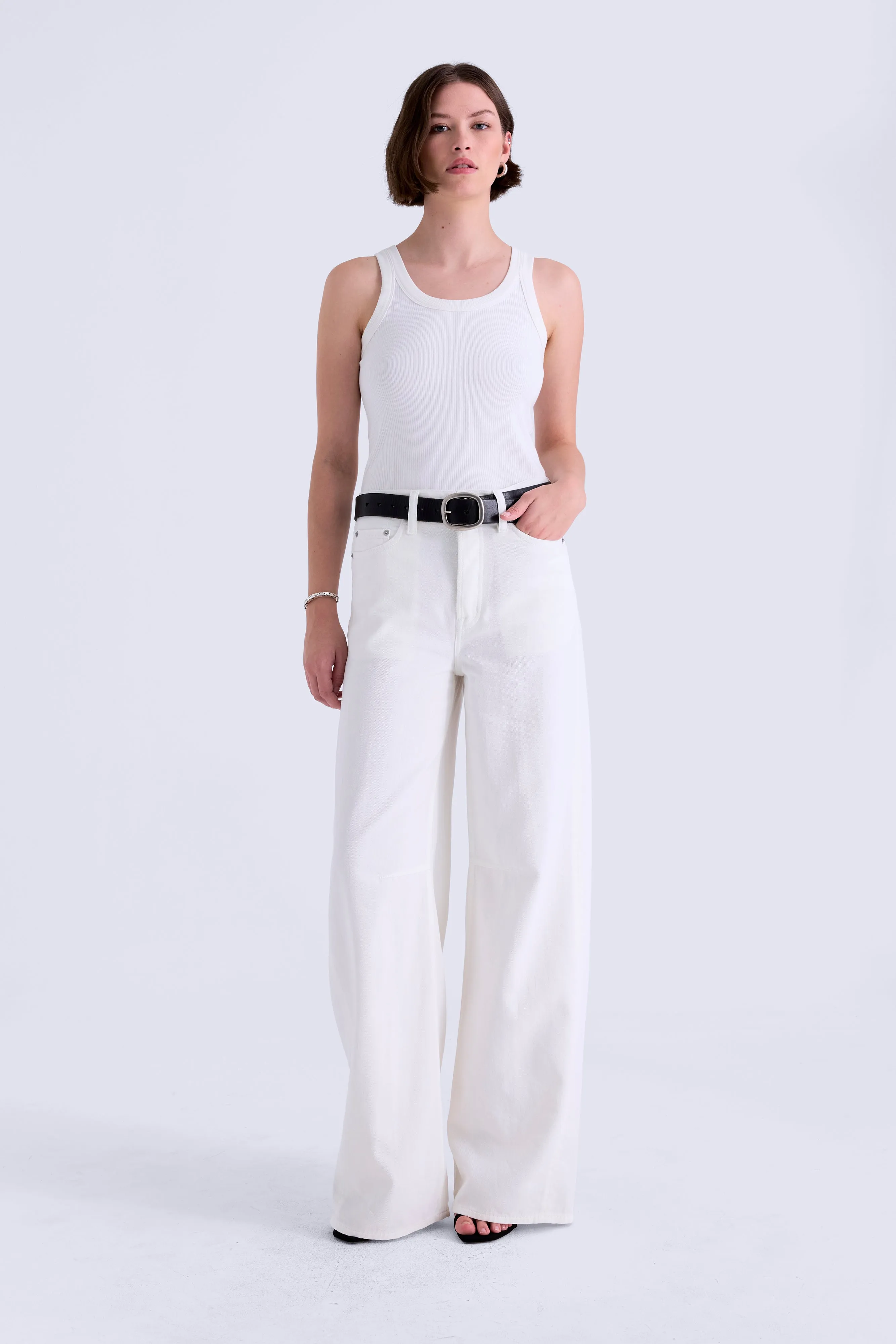 Sydney High Rise Linen Bowed Wide Leg- Egret sold by Illie & Co product image thumbnail 5