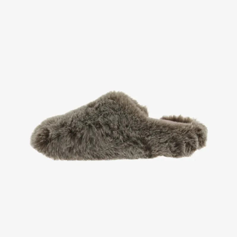 Victoria Norte Pelo Premium Slippers - Vision made by Illie & Co