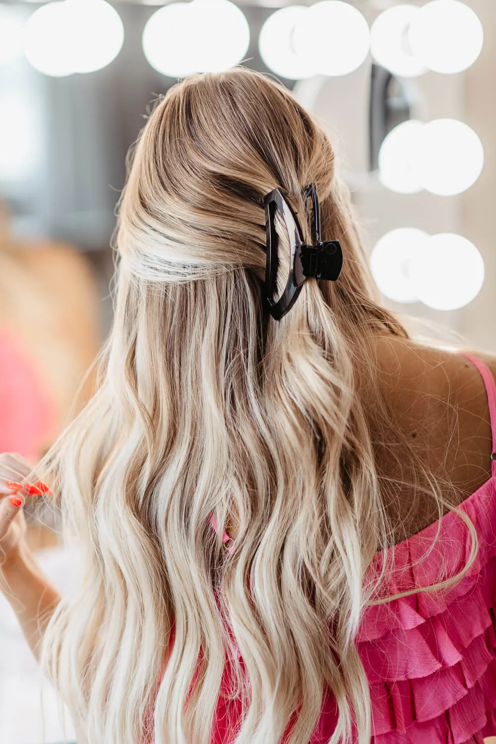 Teleties Large Open Claw Hair Clip in Black | TT-CL02-002 sold by Glik’s