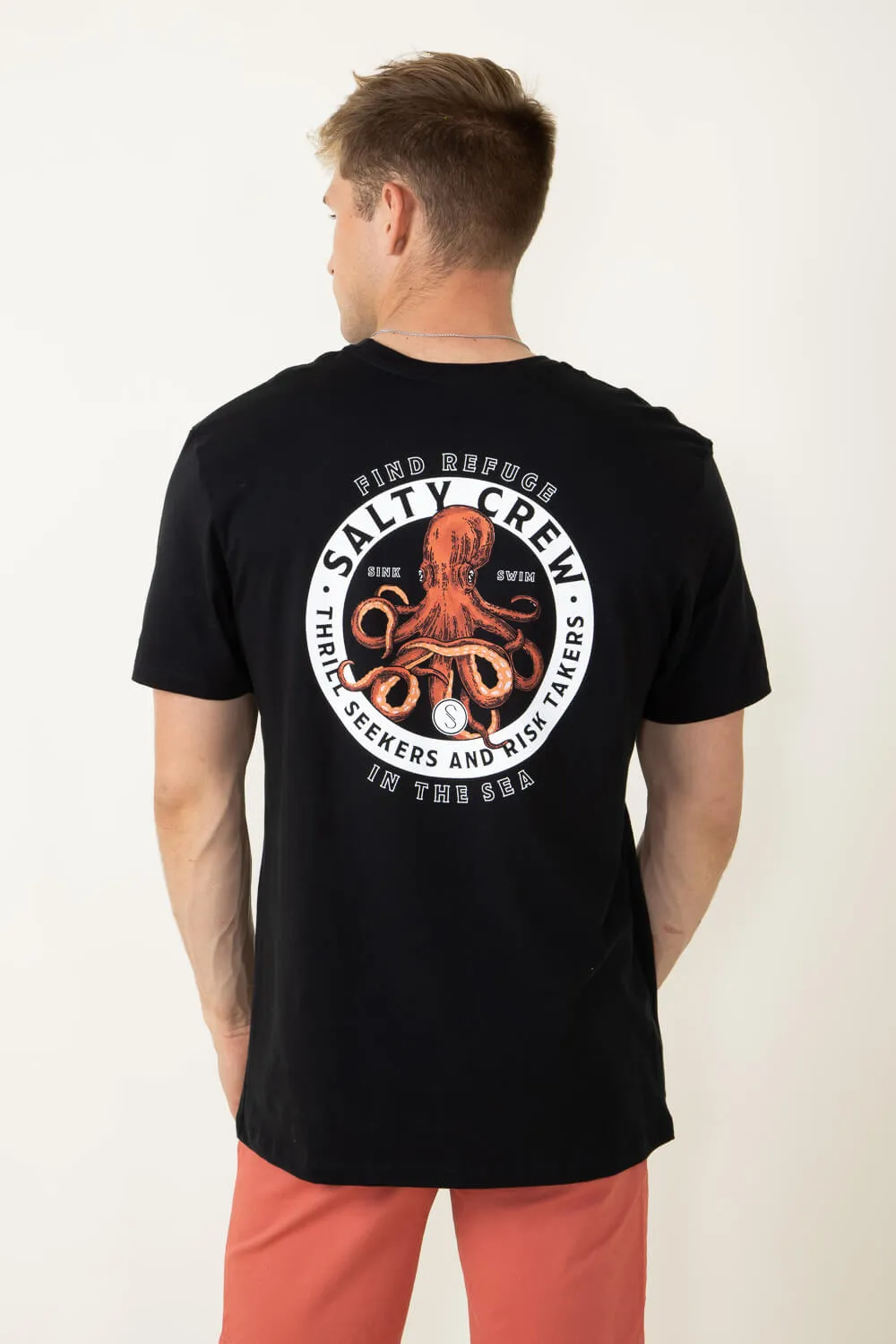 Salty Crew Deep Reach T-Shirt for Men in Black | 20035666 sold by Glik’s