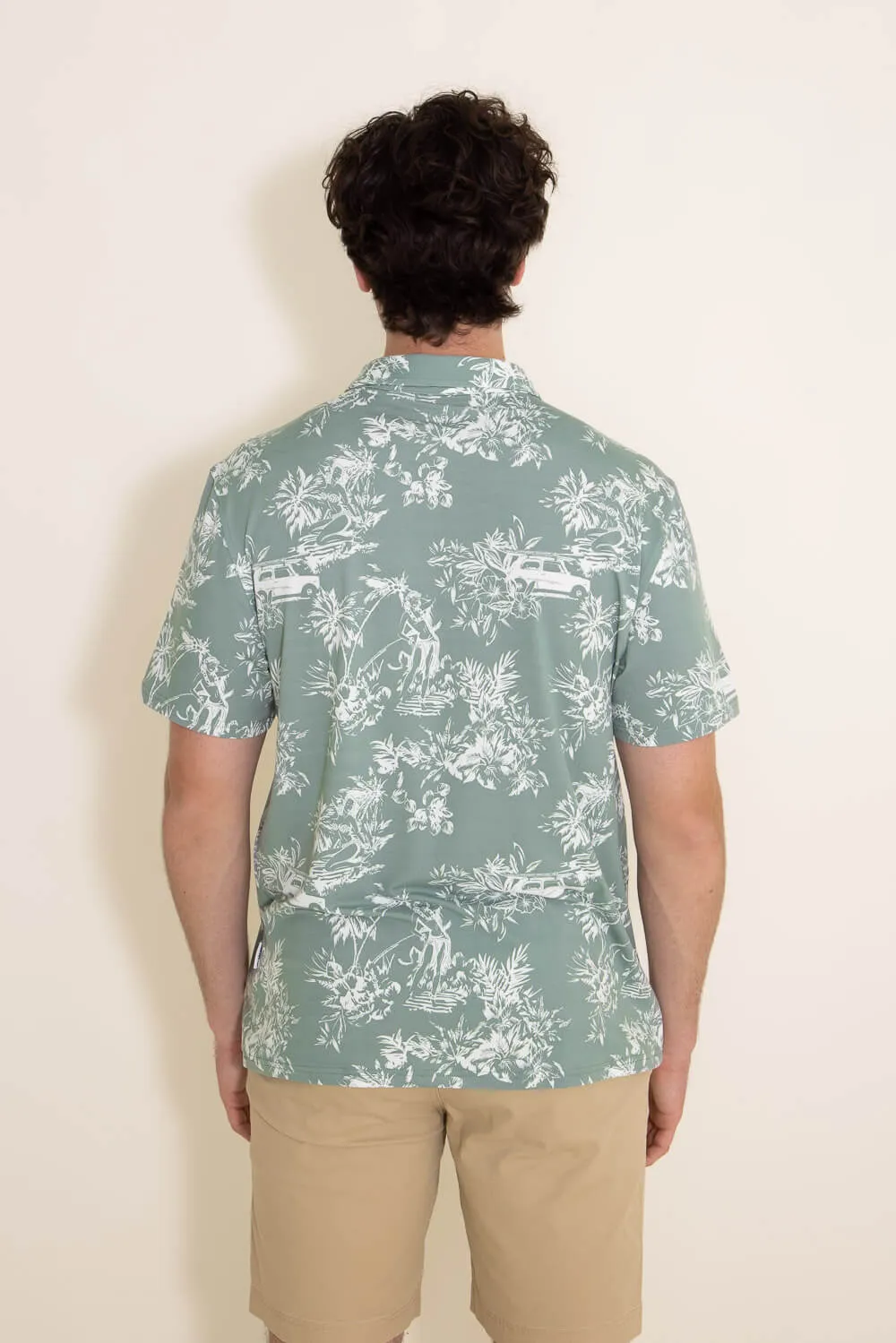 WearFirst Wanderer Vintage Hula Shirt for Men in Green | K017A-VINTAGEHULA-GREEN sold by Glik’s product image thumbnail 3