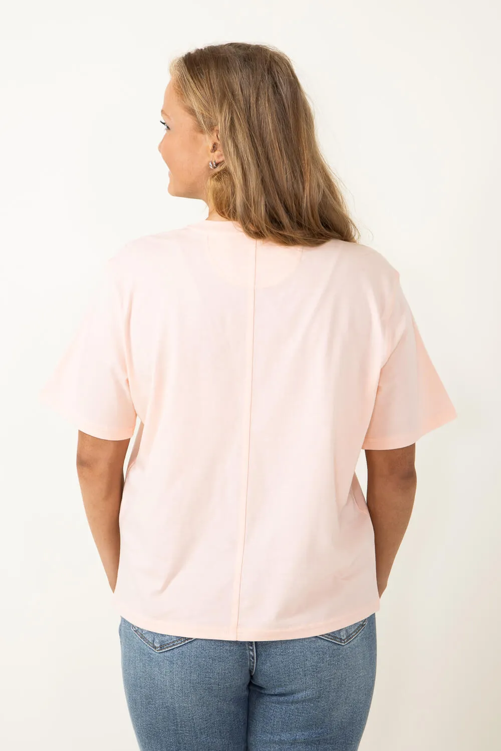 Carhartt Loose Fit Lightweight Patch T-Shirt for Women in Pink | 106122-Q74 sold by Glik’s product image thumbnail 2