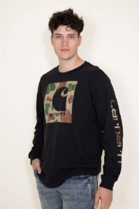 Carhartt Long Sleeve Camo Logo Sleeve Graphic T-Shirt for Men in Black | 105959-001 sold by Glik’s