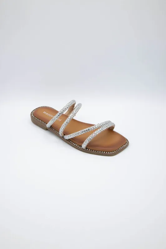 【Madden Girl】ホリス Madden Girl Holis Flip-Flops for Women in Silver | HOLLIS