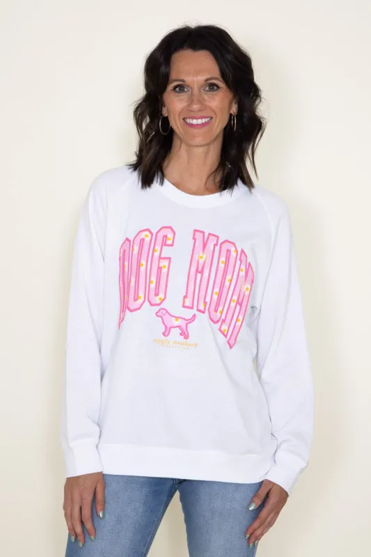 Simply Southern Dog Mom Crewneck for Women in White | CREW-DOGMOM-SNOW sold by Glik’s
