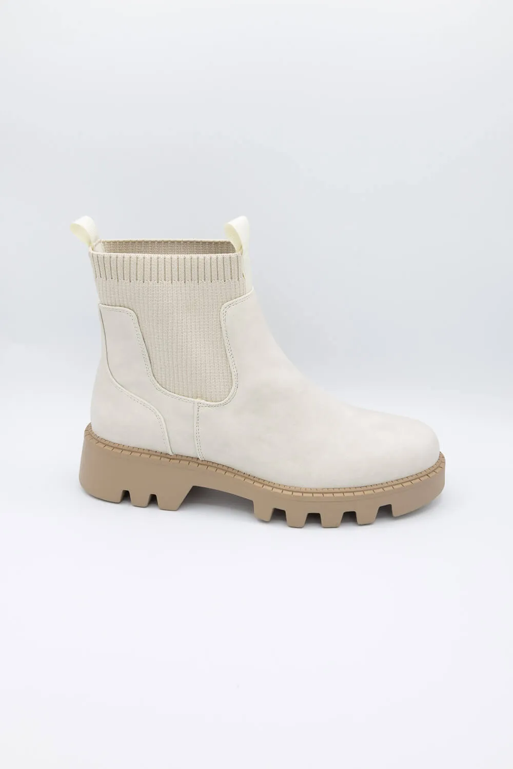 B52 by Bullboxer Lug Booties for Women in Off White | 290500F6S-OFF WHITE sold by Glik’s product image thumbnail 2