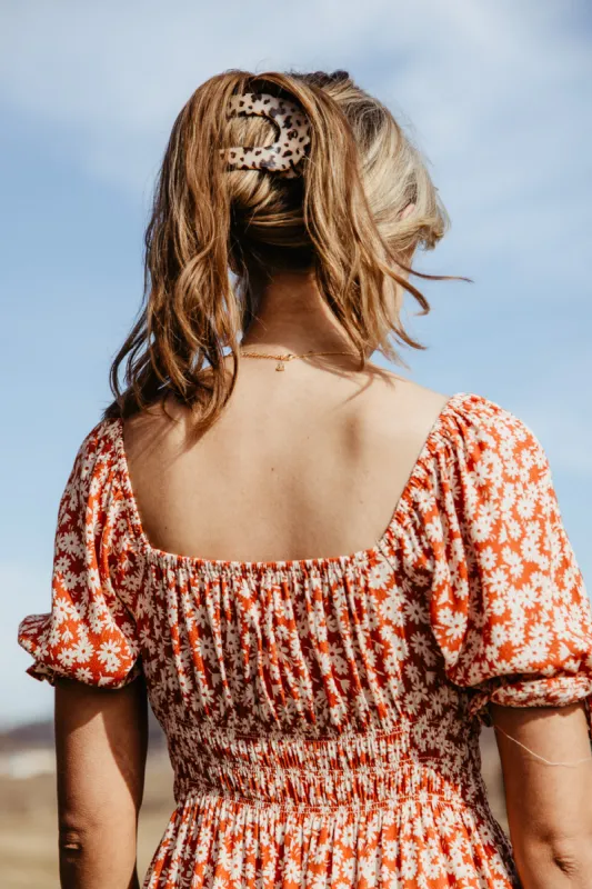 Teleties Large Flat Round Hair Clip in Blonde Tortoise | TT-FCL01-023 sold by Glik’s