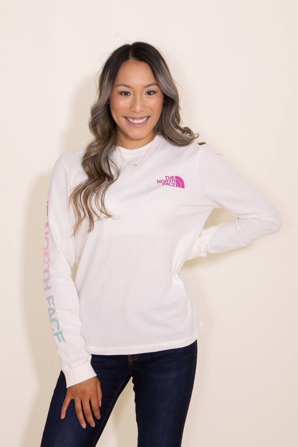 The North Face Long Sleeve Brand Proud T-Shirt for Women in White | NF0A4N7P-94J sold by Glik’s product image thumbnail 2