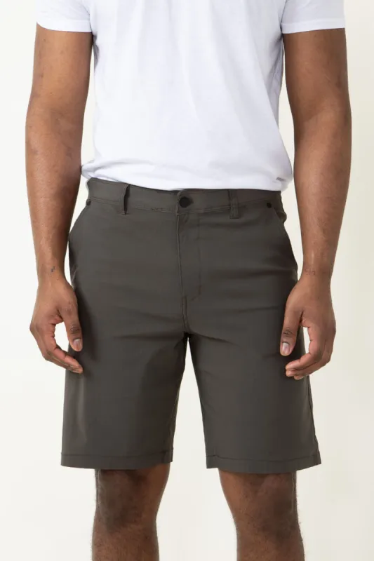Copper & Oak Utility Flex Shorts for Men in Green | K2F608-312DARKOLIVE sold by Glik’s