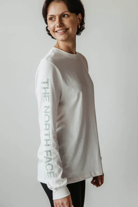 The North Face Sleeve Hit Long Sleeve T-Shirt for Women in White | NF0A81U8-ROS sold by Glik’s