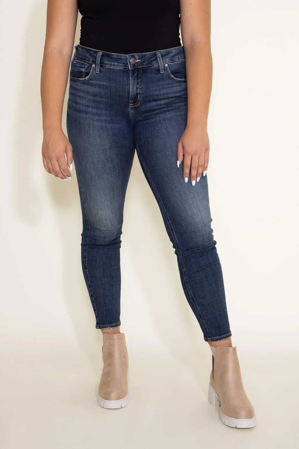 Silver Jeans Elyse Skinny Jeans for Women | L03116ECF308 sold by Glik’s product image thumbnail 3