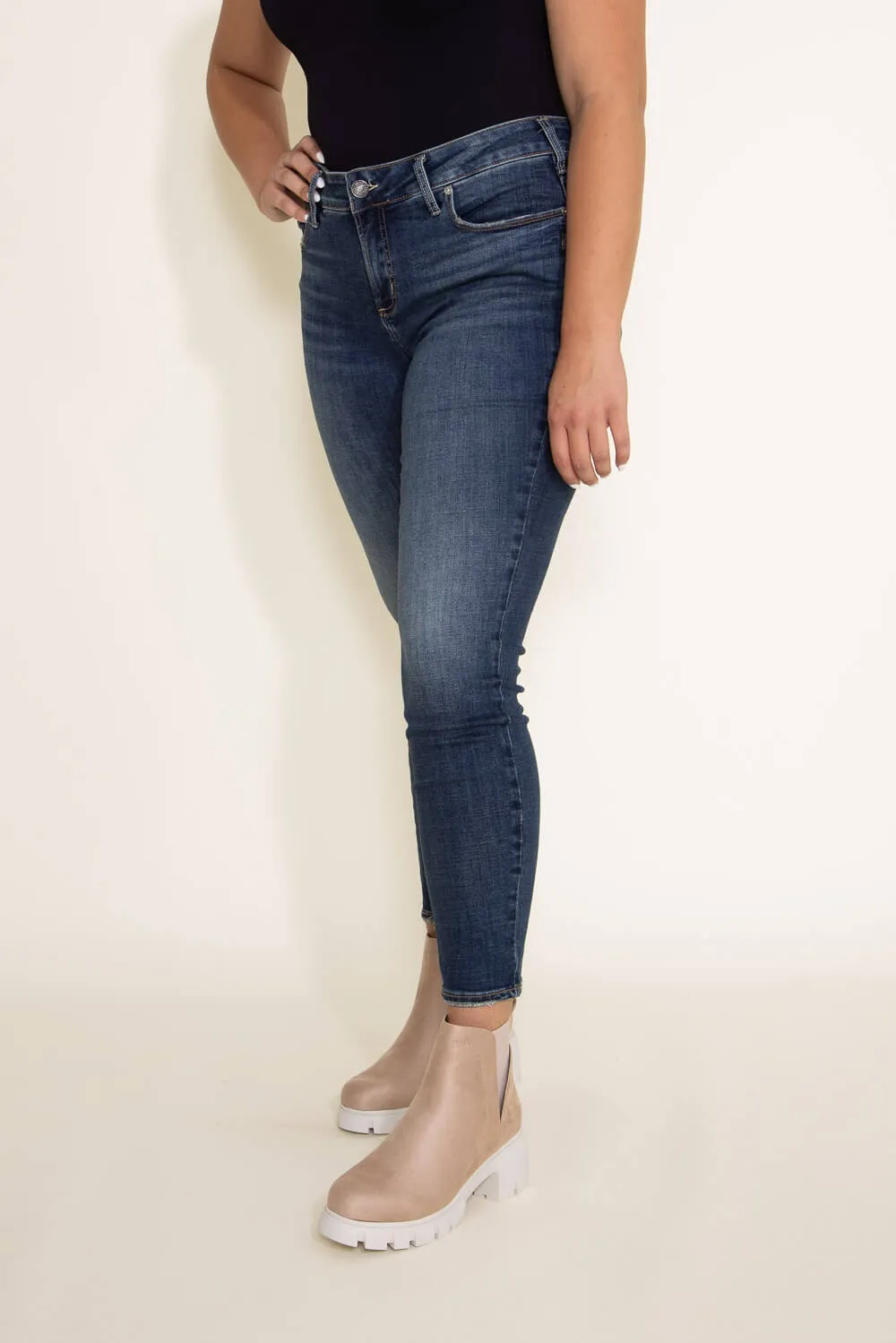 Silver Jeans Elyse Skinny Jeans for Women | L03116ECF308 sold by Glik’s product image thumbnail 5