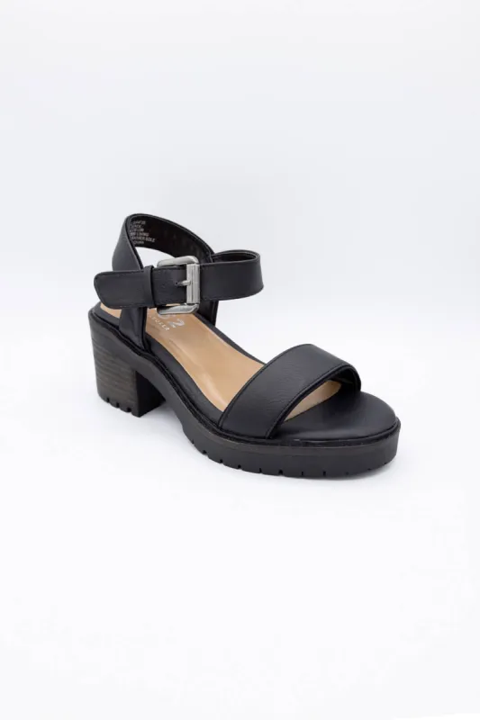 B52 by Bullboxer Banded Lug Heels for Women in Black | 275004F2S-BLACK sold by Glik’s
