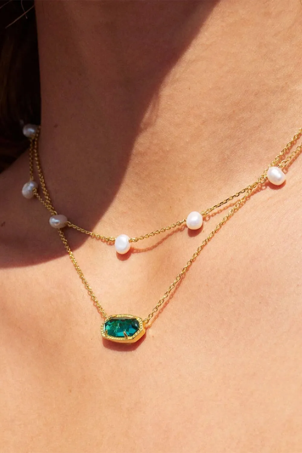 Kendra Scott Leighton Gold Pearl Strand Necklace in White Pearl | 9608852560 sold by Glik’s product image thumbnail 2