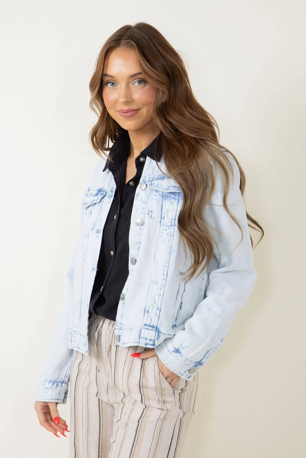 Thread & Supply Jackie Denim Jacket for Women in Icy Mineral Wash | J4837TSLTS-ICYMINERALWASH sold by Glik’s product image thumbnail 4