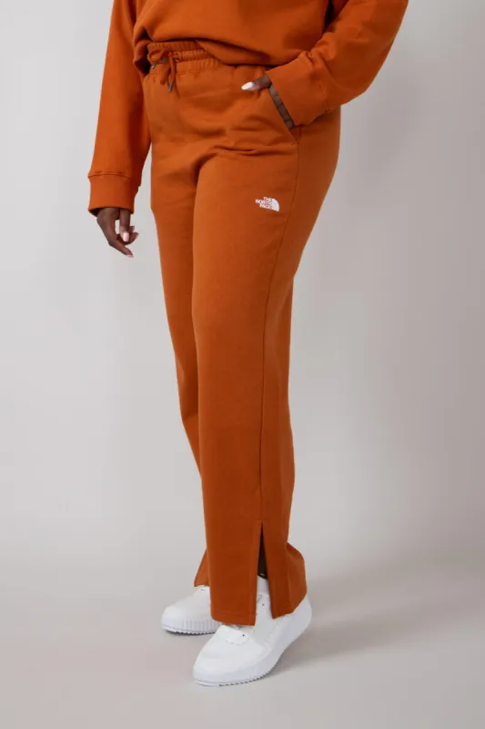 The North Face Evolution Pant for Women in Earthen Copper | NF0A8900-1I0 sold by Glik’s