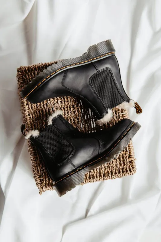 Dr. Martens Leonore Wyoming Lined Boots for Women in Black | 21045001 sold by Glik’s