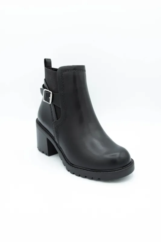 Soda Puggle Lug Booties for Women in Black | PUGGLE-S BLACK sold by Glik’s