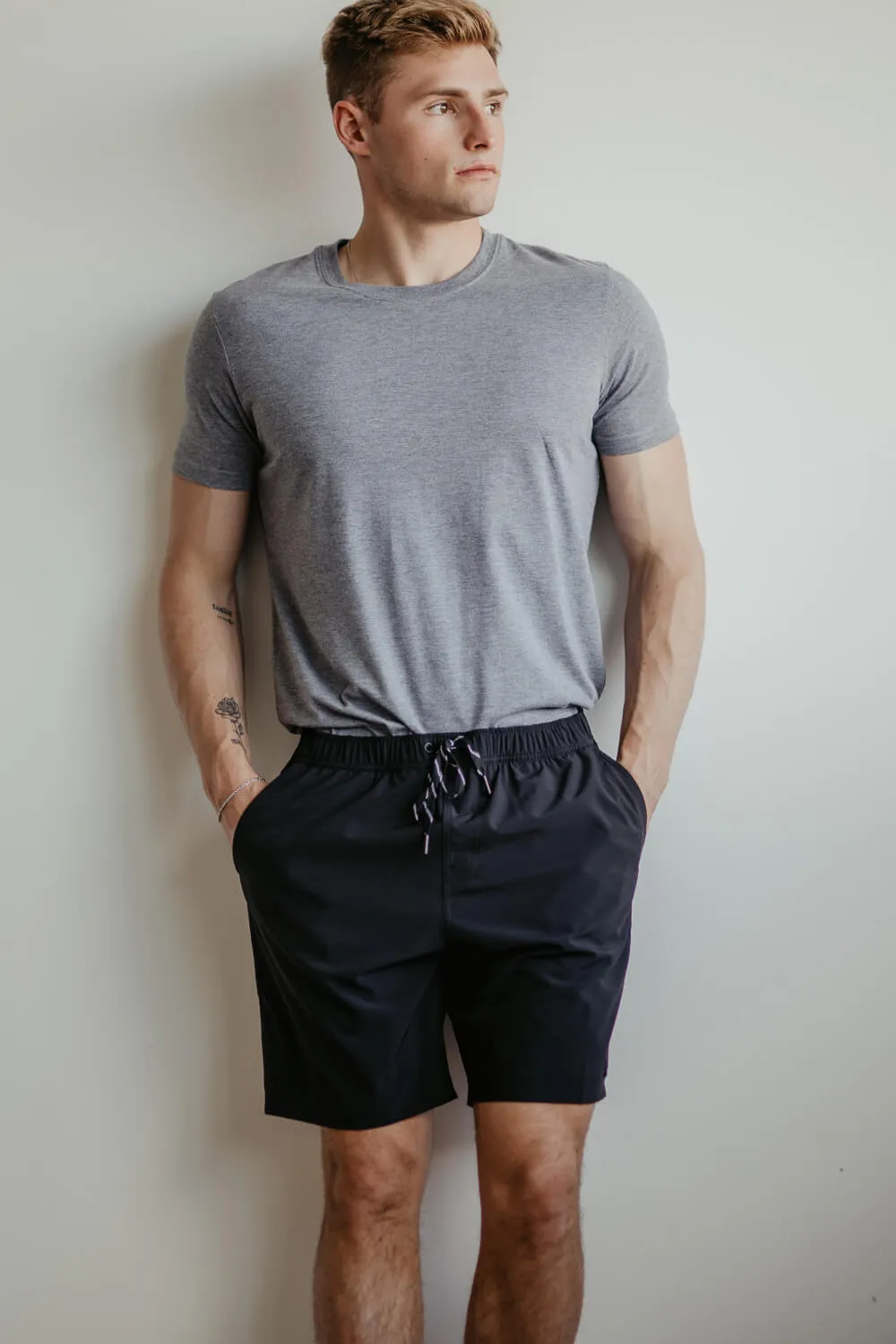 1897 Active Levitate Shorts for Men in Black | STEW26-BLACK sold by Glik’s product image thumbnail 2