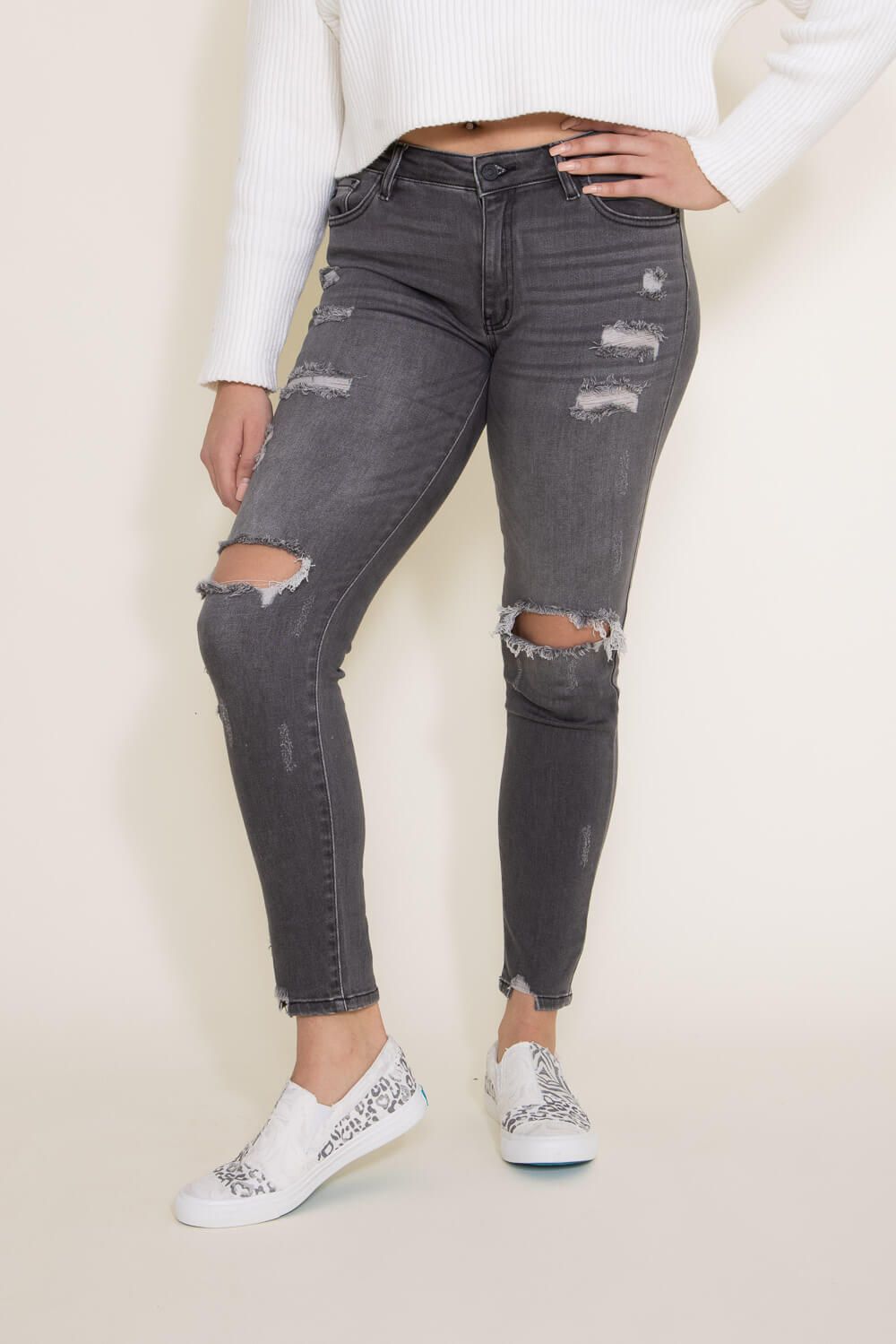 KanCan Mid Rise Distressed Super Skinny Jeans for Women in Light Grey | KC5055LG sold by Glik’s product image thumbnail 3