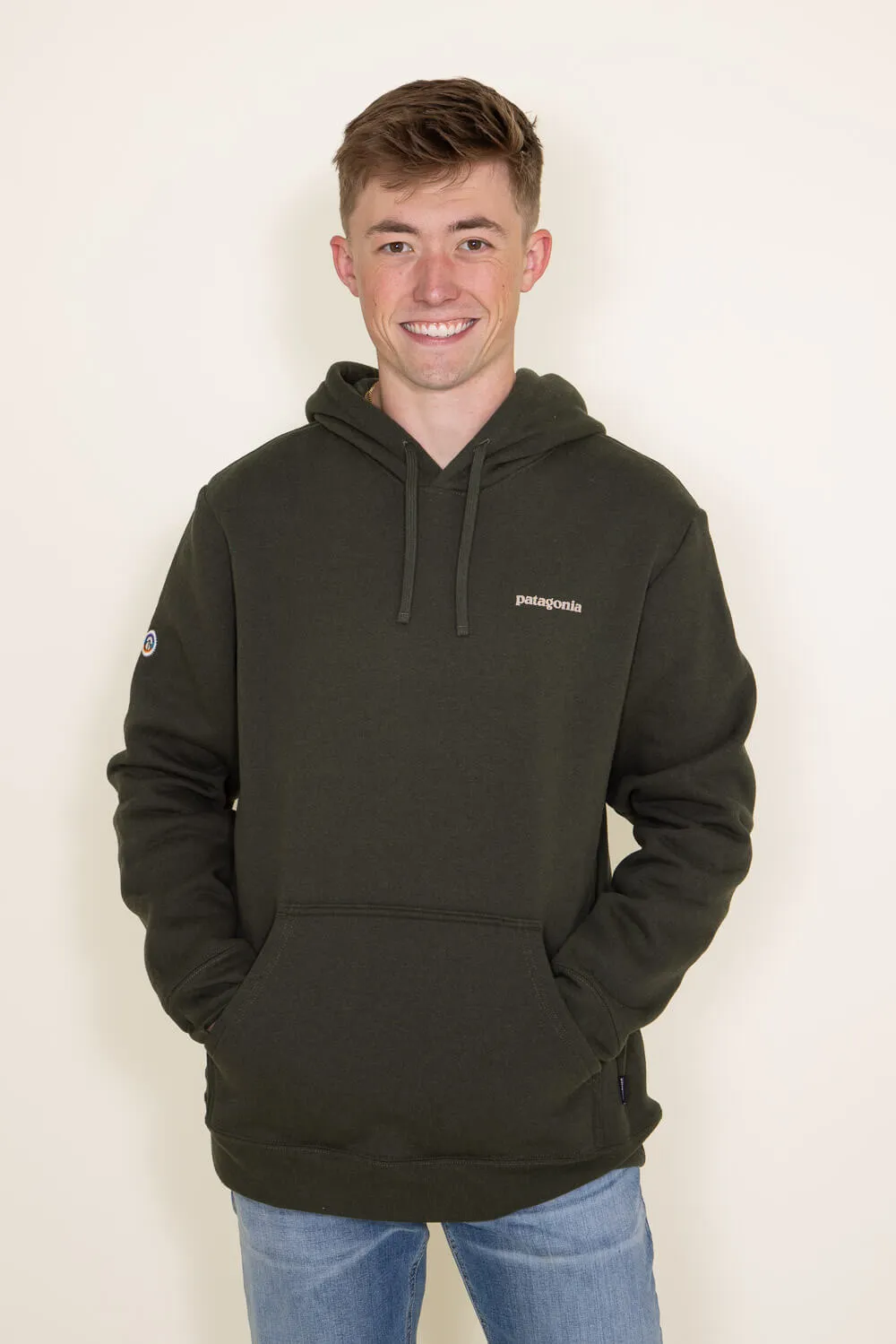 Patagonia Men’s Fitz Roy Icon Uprisal Hoodie in Green | 39666-BSNG sold by Glik’s