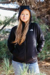 The North Face Shelbe Raschel Hoodie Jacket for Women in Black | NF0A84JJ-JK3 sold by Glik’s