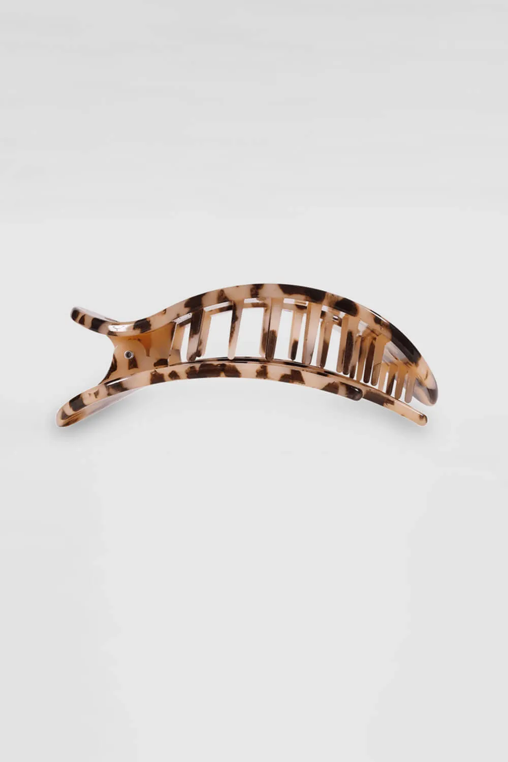 Teleties Medium Flat Round Hair Clip in Blonde Tortoise | TT-FCM01-023 sold by Glik’s product image thumbnail 4