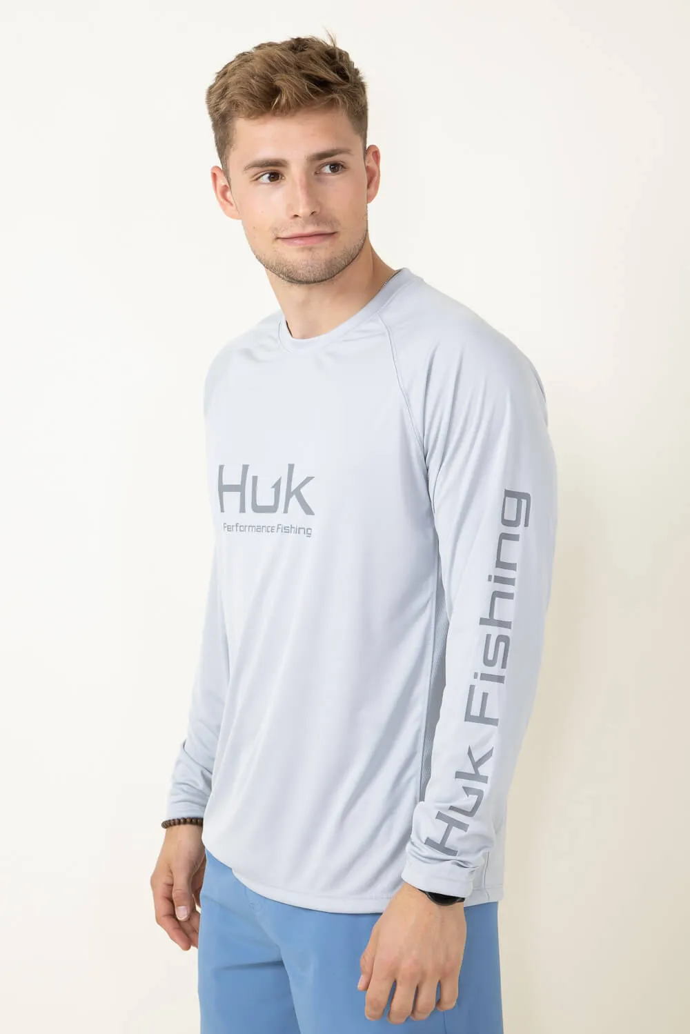 Huk Fishing Vented Pursuit Logo Graphic Long Sleeve Shirt for Men in Grey | H1200524-034-HARBORMIST sold by Glik’s product image thumbnail 3